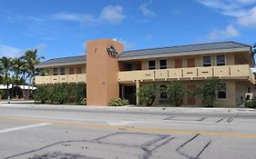 Curtis Inn Hollywood Florida